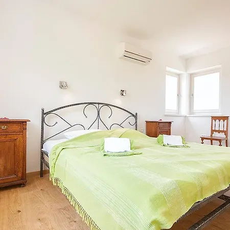 别墅 Villa Krmed Krmed