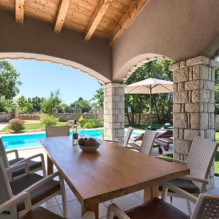 Villa Krmed Villa *