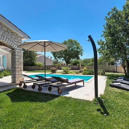 Villa Krmed *