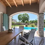 By Istra Vacation Villa