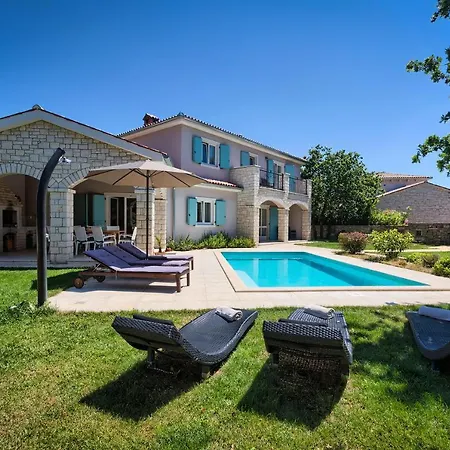 Villa Krmed *