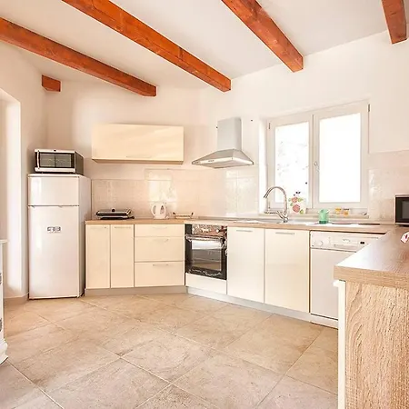 By Istra Vacation Villa Krmed