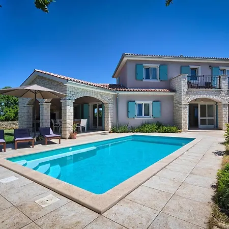 Villa Villa Krmed
